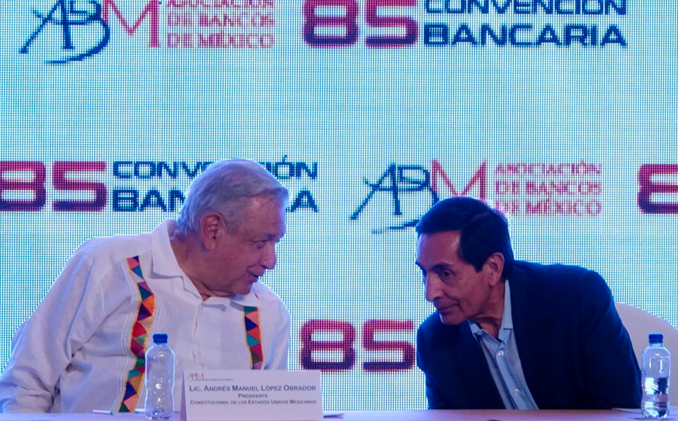 Aumenta la tasa de interés de Banxico: AMLO y el secretario de Hacienda.
