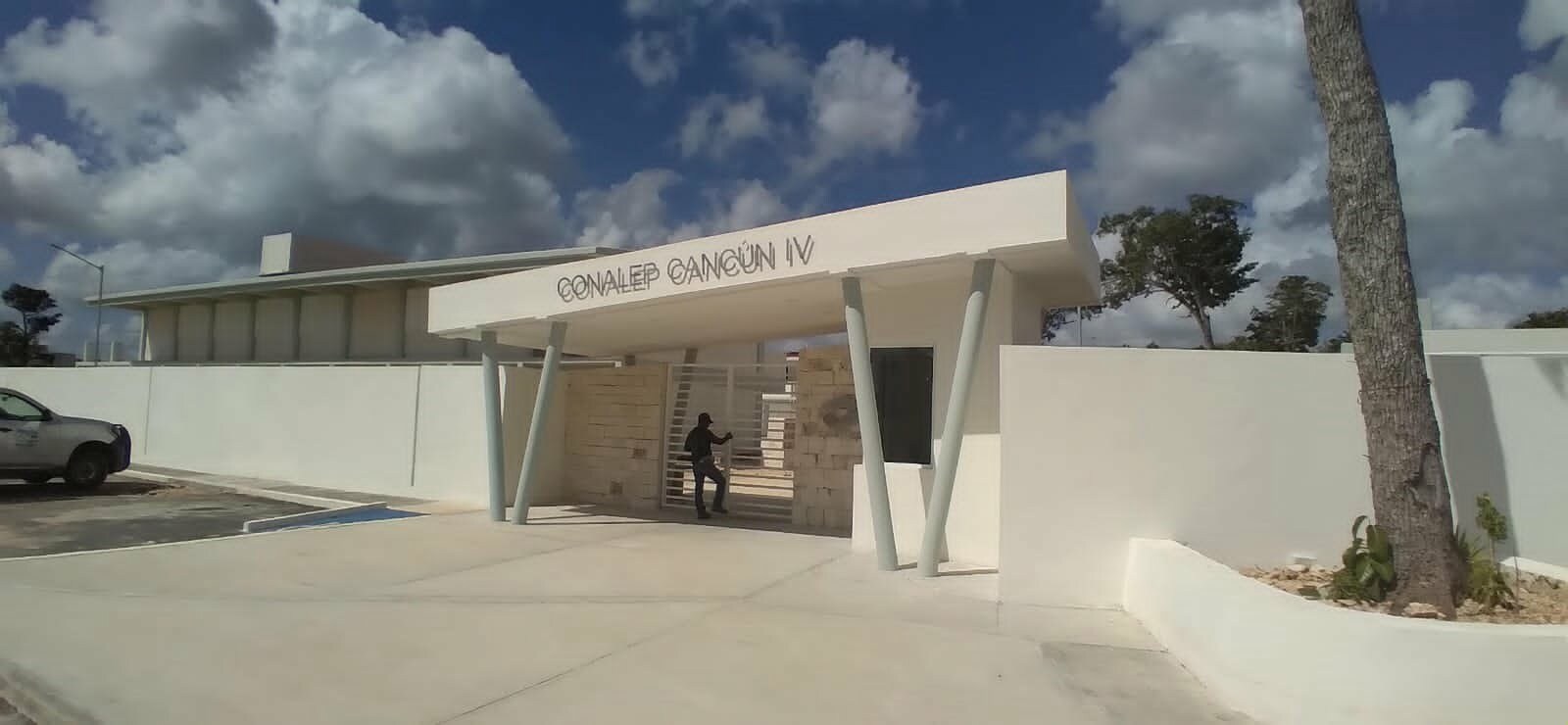 680 estudiantes podrán hacer uso del plantel Conalep IV de Cancún