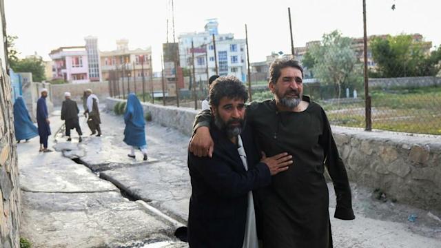 Explosión en mezquita deja 10 muertos y 71 heridos en Kabul