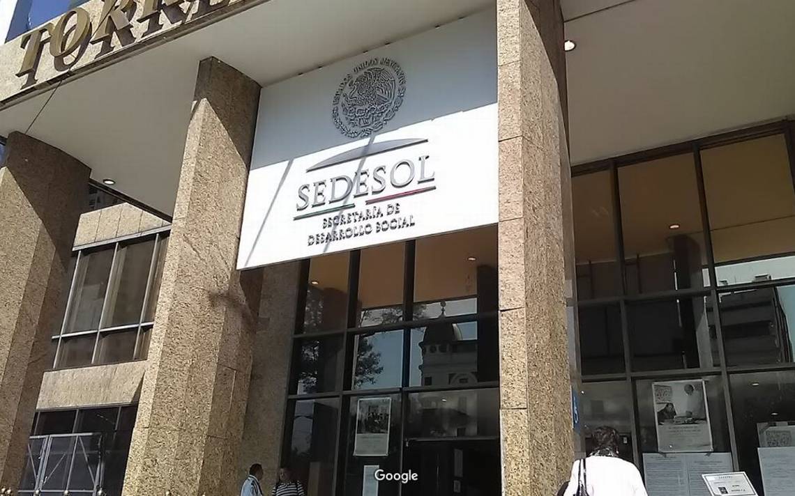 Exfuncionario de Sedesol es multado con 370 MDP por estafa maestra