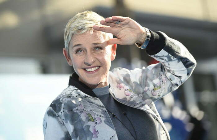 Ellen DeGeneres se despide en medio de controversia