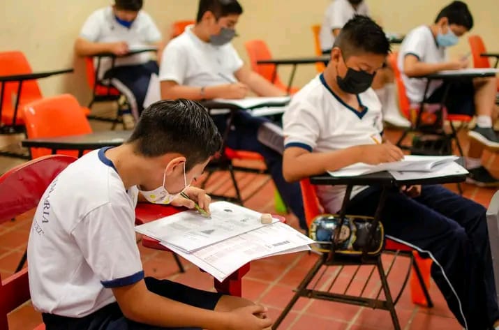 Rezago estudiantil en Quintana Roo alarma al estado