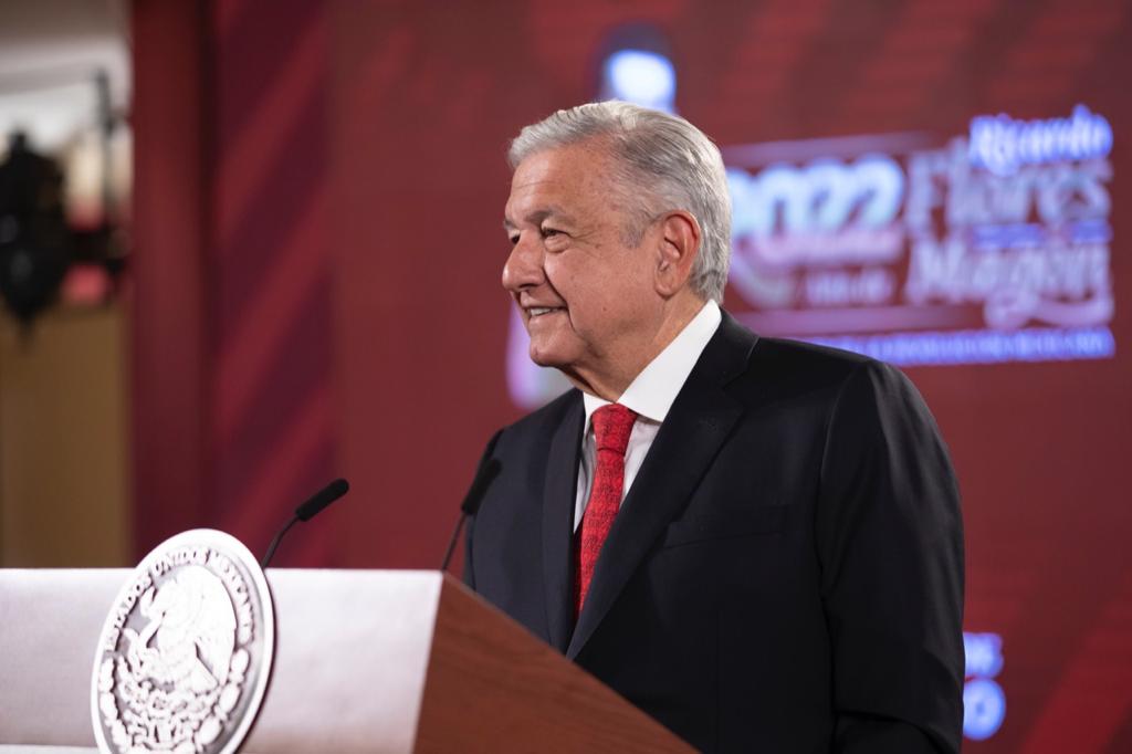 Alianza ‘Va por México’ sigue frenando al país: AMLO