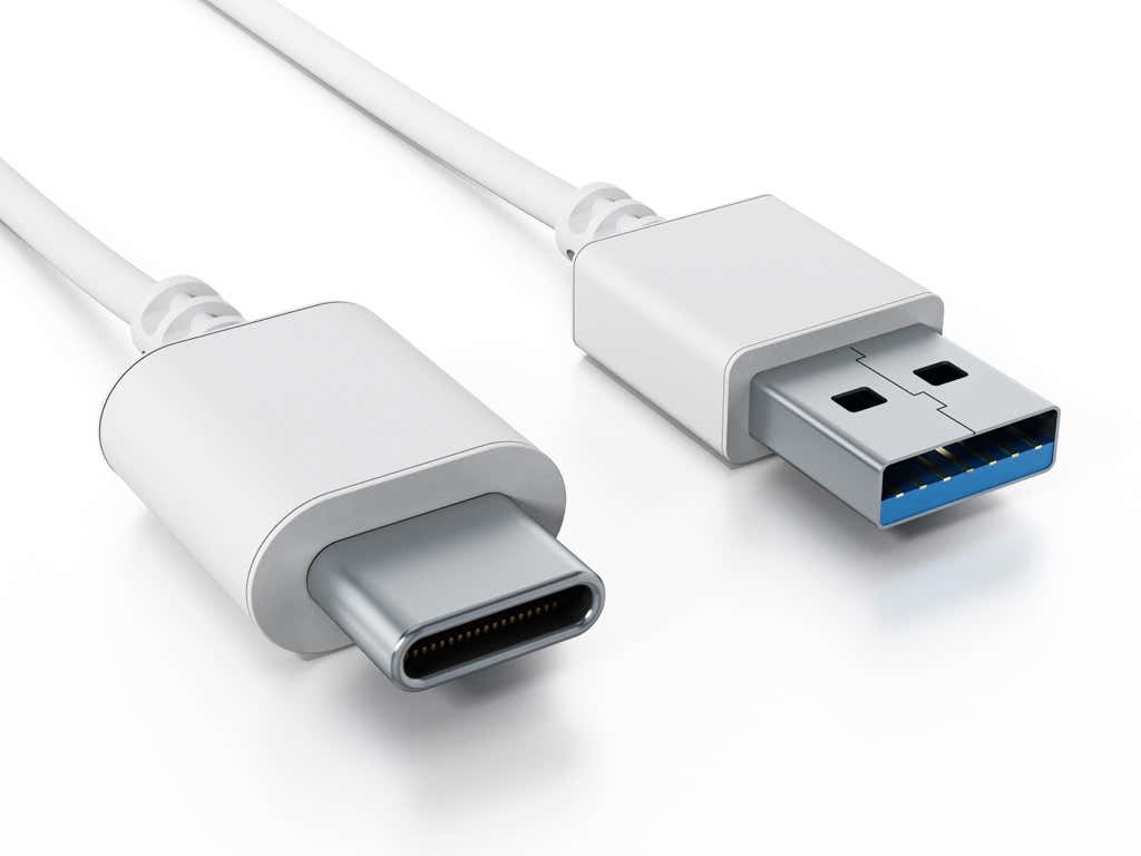 Apple tendrá que ponerle USB-C a todos su dispositivos