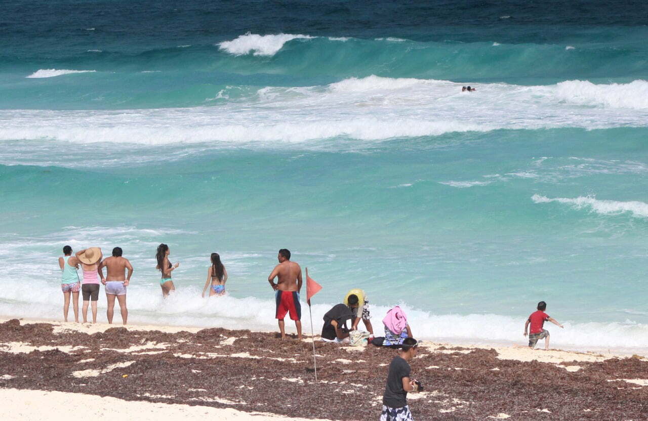 Insuficientes, guardavidas asignados en playas de Cozumel