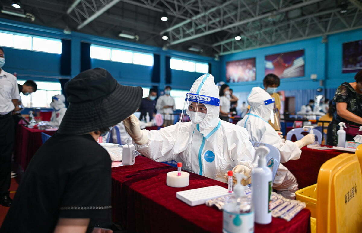 china pide vacunación covid para espacios públicos