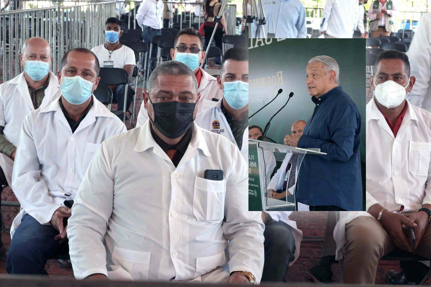 Recibe AMLO a médicos cubanos que laboran en el IMSS