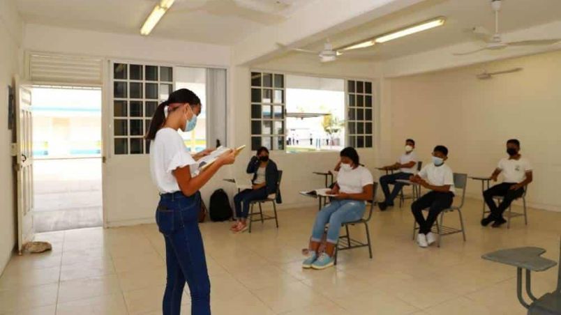 Uniformes y útiles escolares no serán obligatorios en escuelas públicas de Q. Roo