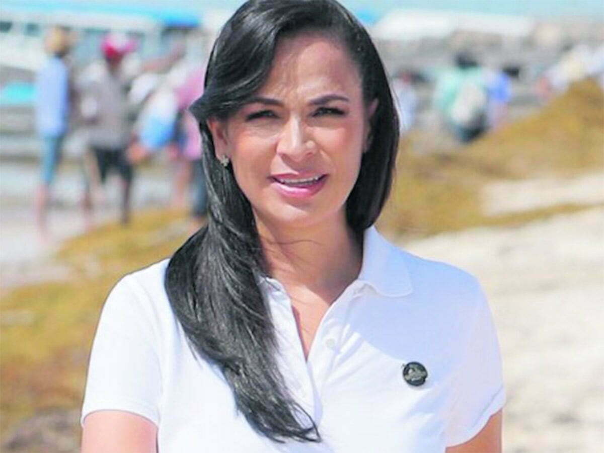 Laura Fernández es investigada así lo dio a conocer AMLO