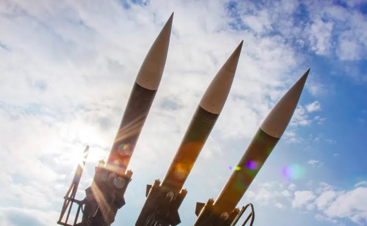 11 misiles fueron disparados por China tras visita de Pelosi