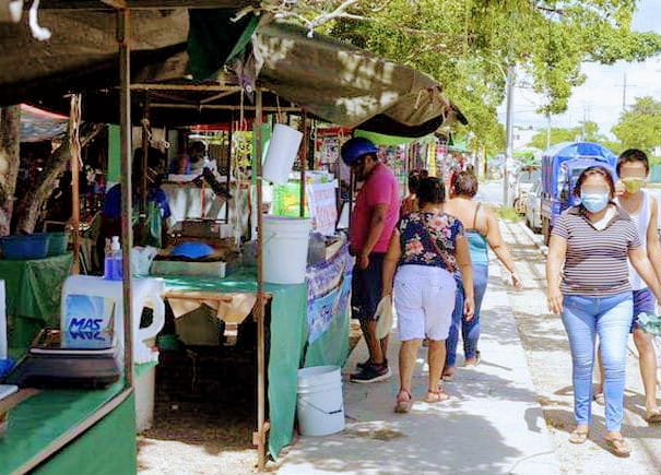 Ventas en los tianguis  han disminuido en 20% por inflación