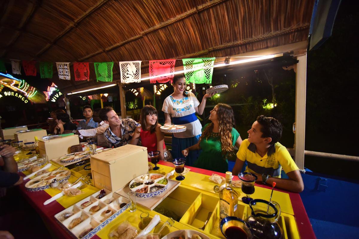 Restauranteros esperan 90% de ocupación durante celebración por fiestas patrias en Cancún