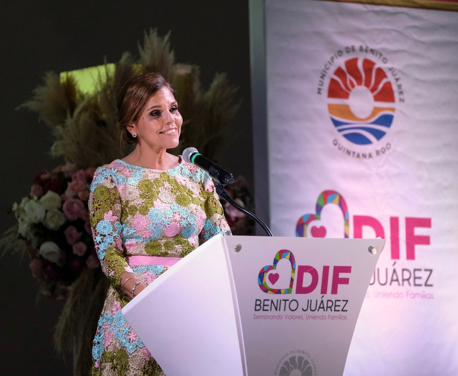 Presenta Verónica Lezama primer informe de actividades del DIF Benito Juárez