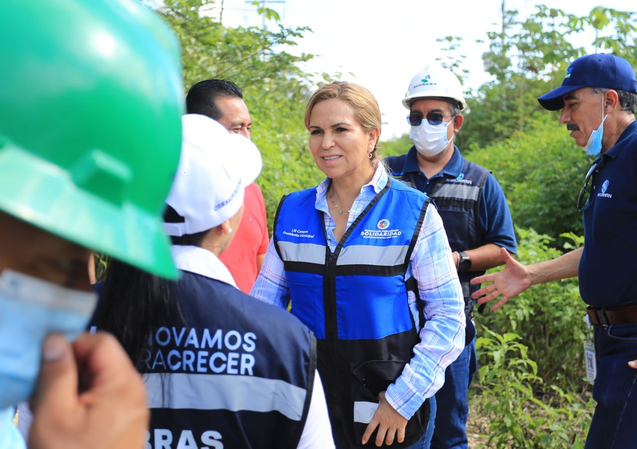 Lili Campos vigila la construcción de 5 nuevos pozos de agua