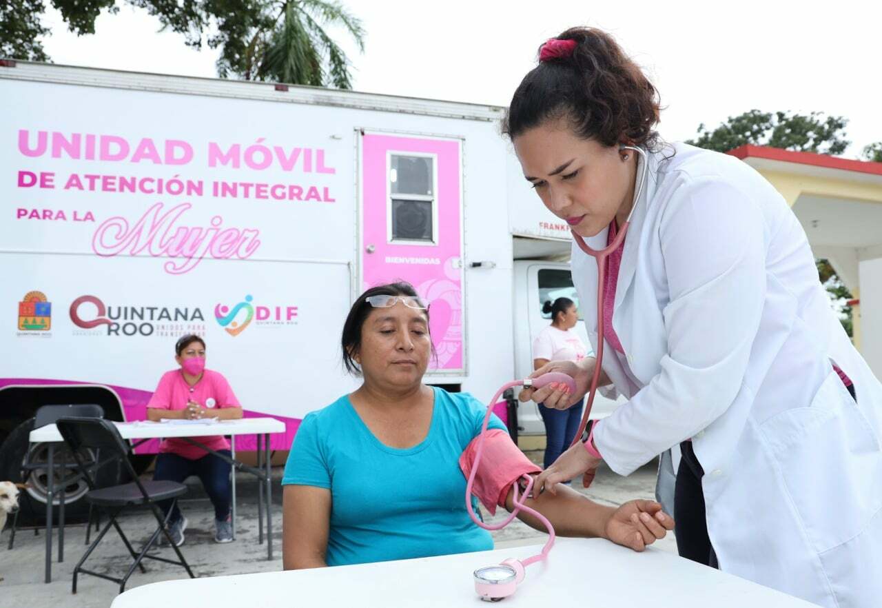 DIF Quintana Roo y SESA llevan servicios de salud a comunidades