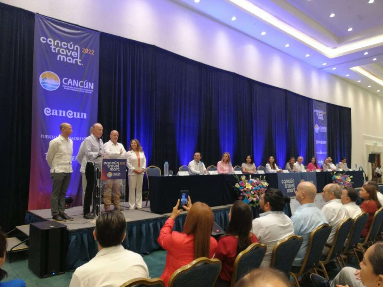 Anuncian creación del Consejo de Asociaciones de Hoteles de Caribe Mexicano en el Cancún Travel Mart