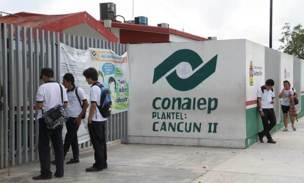 Recibe el Conalep Quintana Roo reconocimiento de “Mejor Eficiencia Terminal”