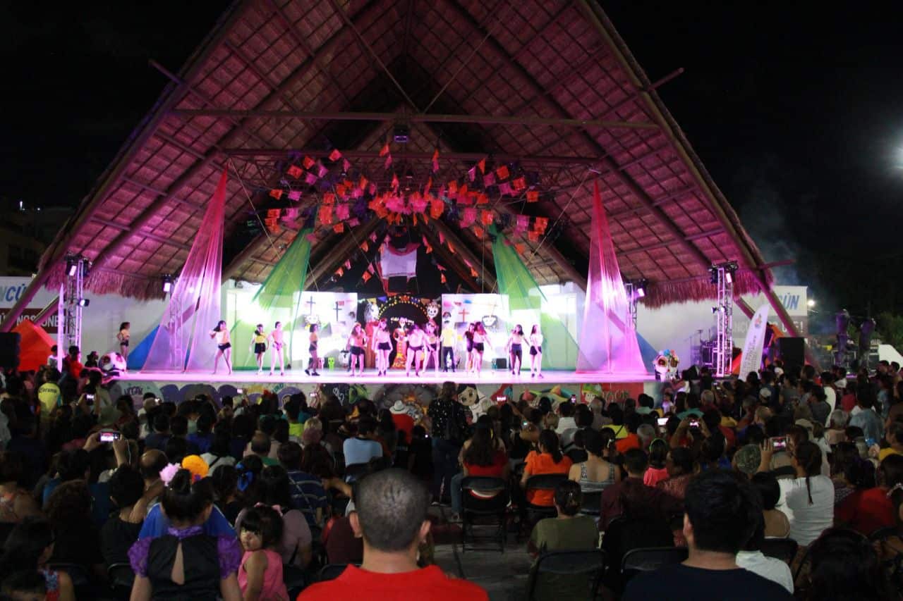Inician coloridas festividades del Hanal Pixán 2022 en Cancún