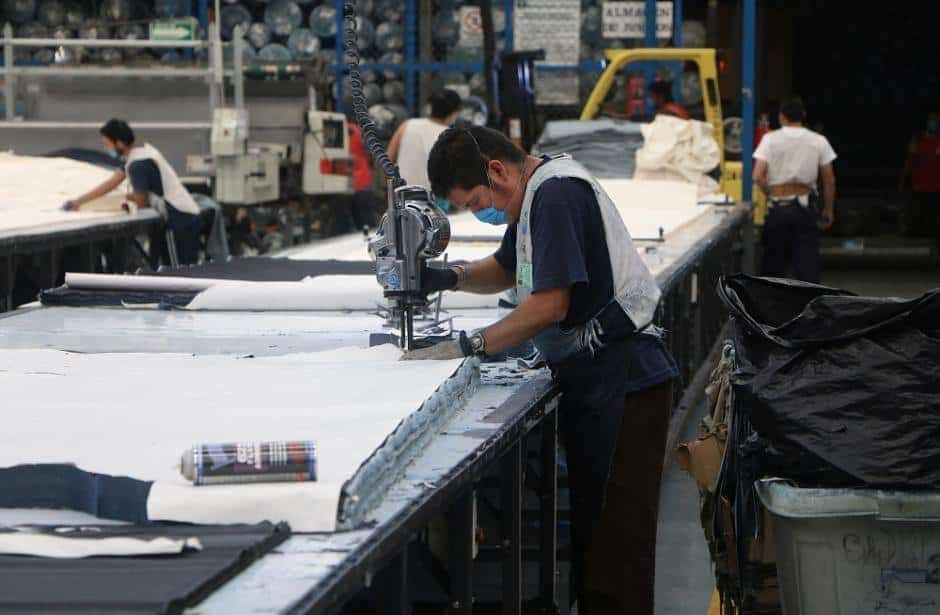 Nuevo León se mantiene en primer lugar en generación de empleos