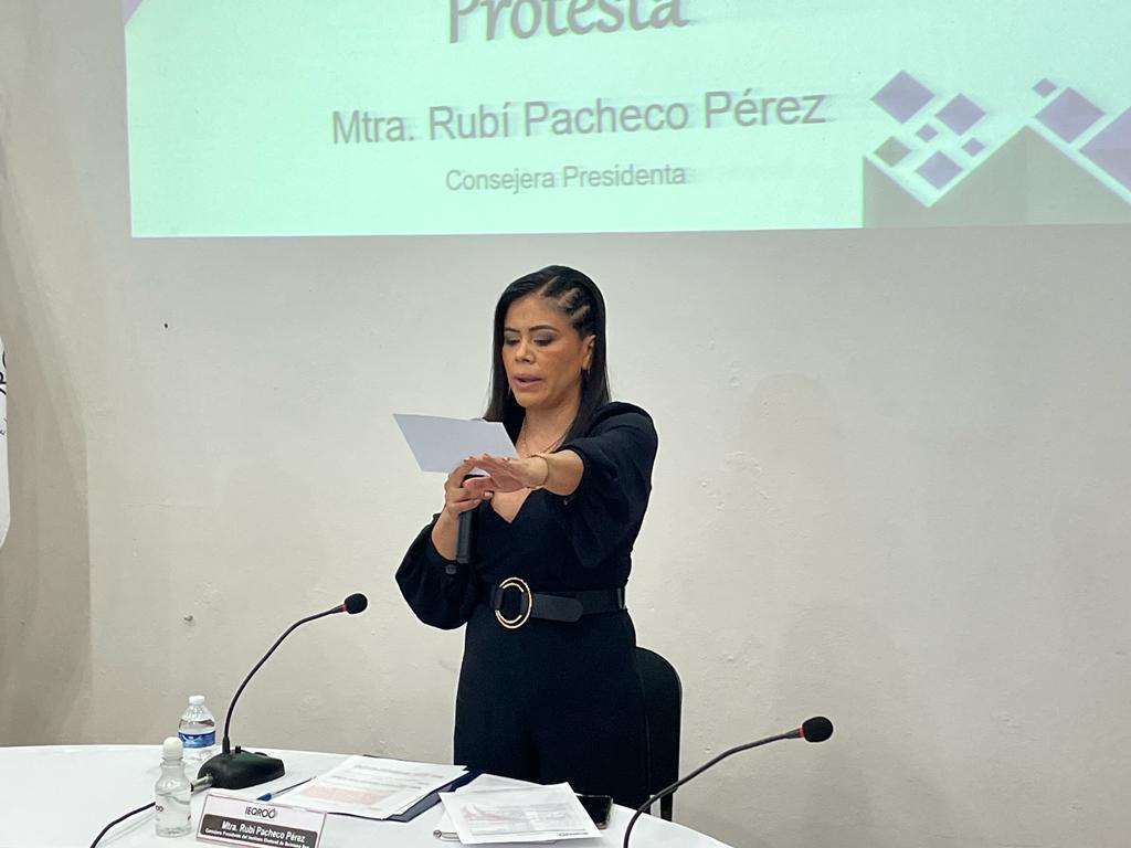 Rinde protesta Rubí Pacheco como nueva consejera presidente del Ieqroo
