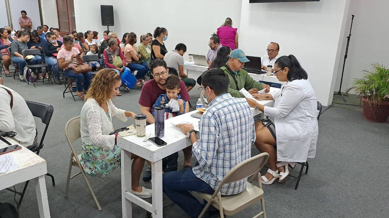 Inscriben en Cozumel a personas con discapacidad para una pensión federal