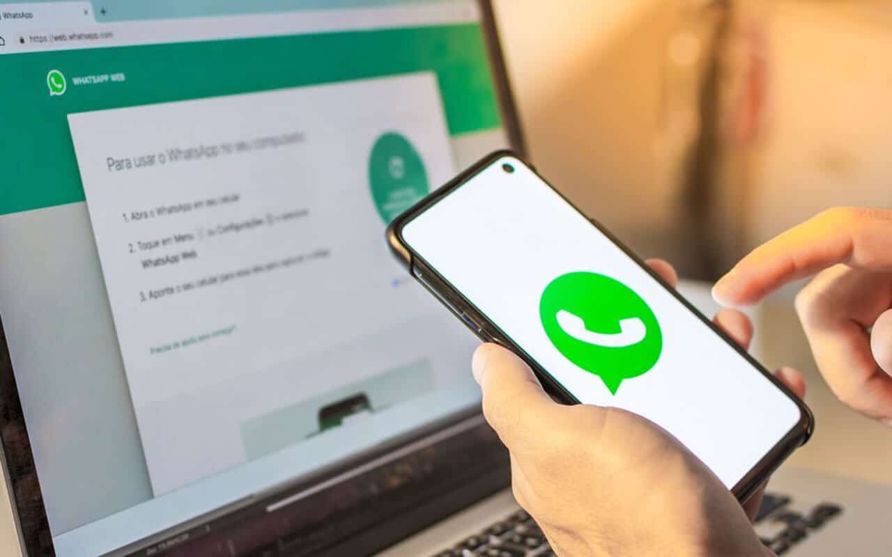 ¡Es oficial! Ya puedes mensajear en dos dispositivos a la vez con la nueva función de WhatsApp