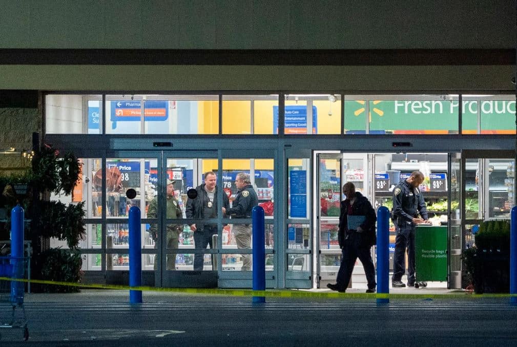 Gerente de Walmart dispara contra empleados en Estados Unidos