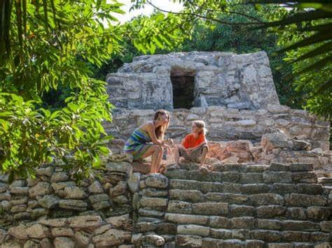 AMLO exhorta a Xcaret permitir acceso a zona arqueológica ‘Polé’