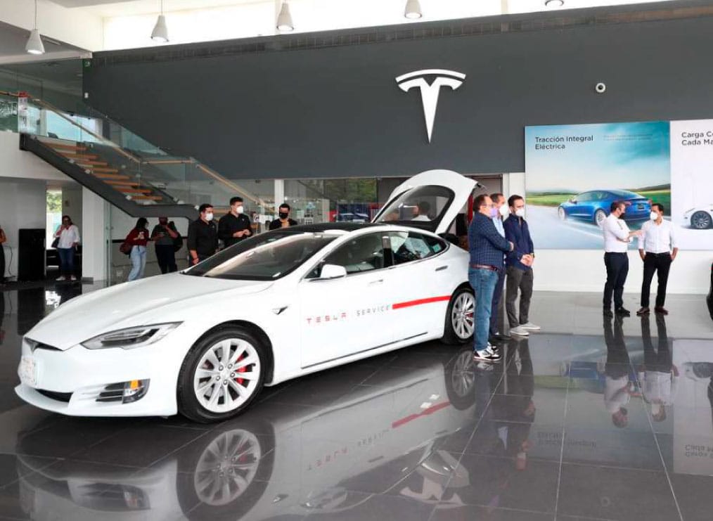 Tesla abre vacantes de trabajo en Nuevo León