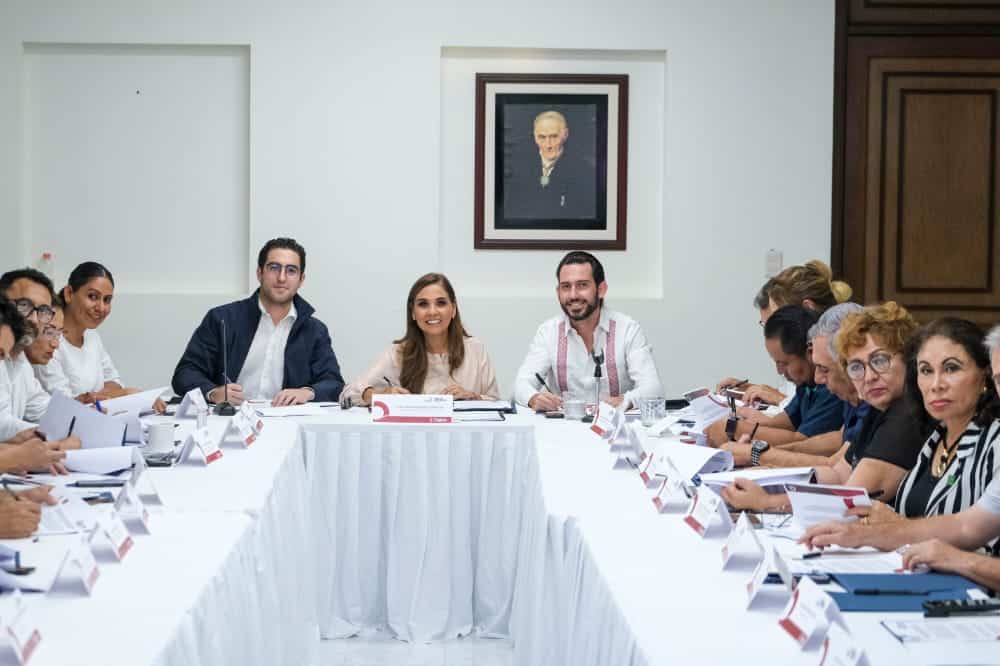 Mara Lezama y empresarios chetumaleños se unen