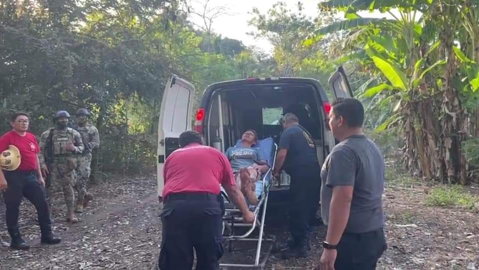 Hombre pasa 16 horas atrapado entre lechuguillas en Chetumal