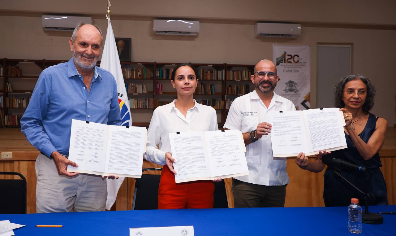 Firman convenio para crear “Archivo histórico de Cancún”