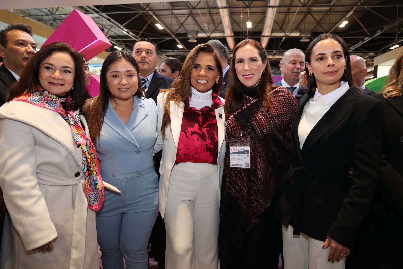 Atenea Gómez promociona Isla Mujeres en la FITUR 2023