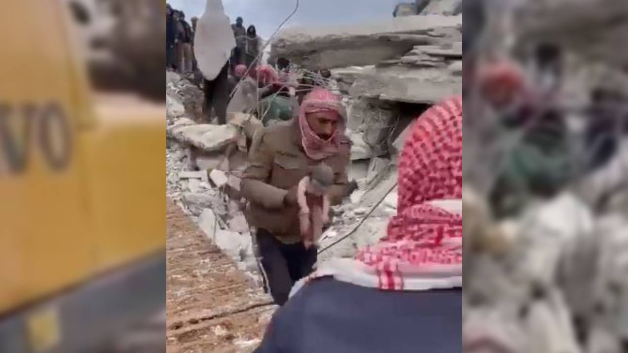 ¡Bebé milagro! nace entre medio de los escombros de Siria