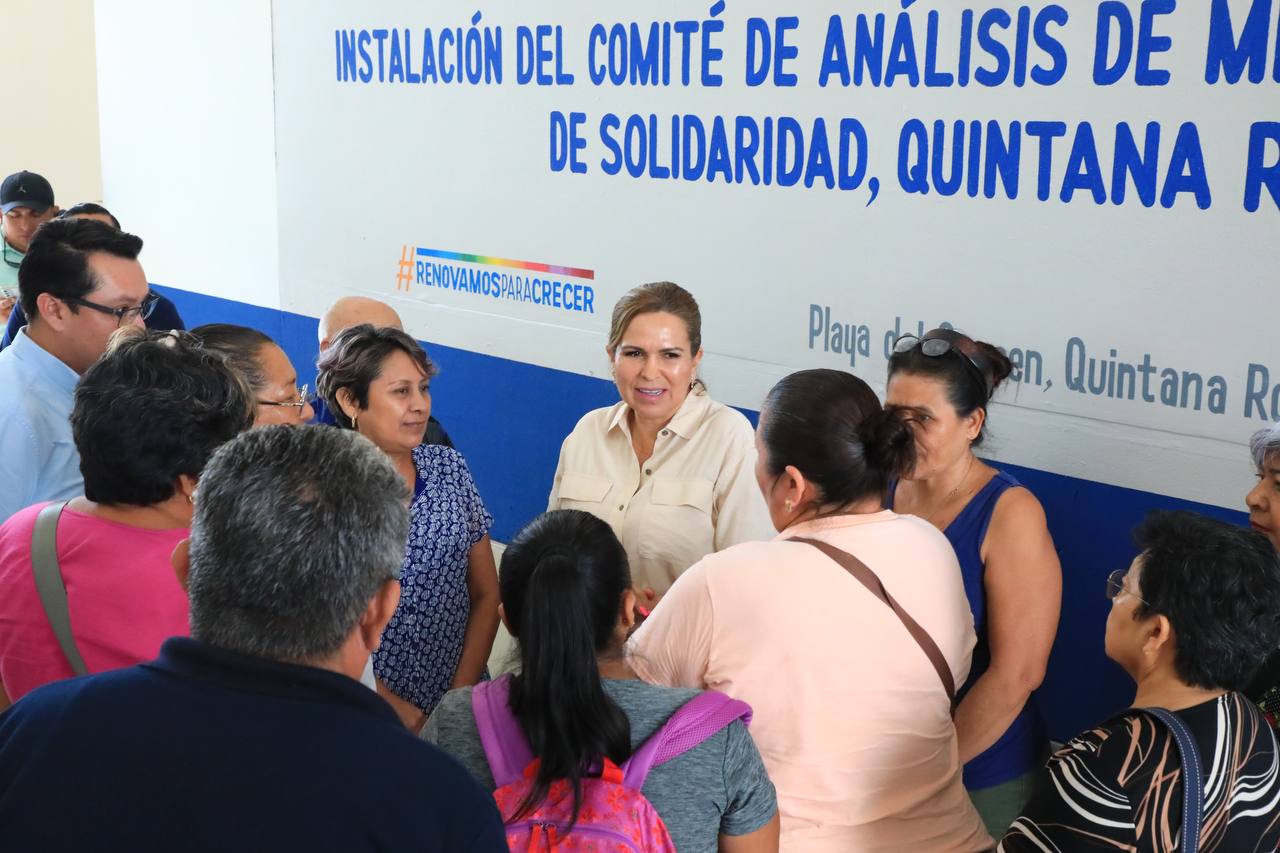 Lili Campos con atención integral a mercados de Solidaridad