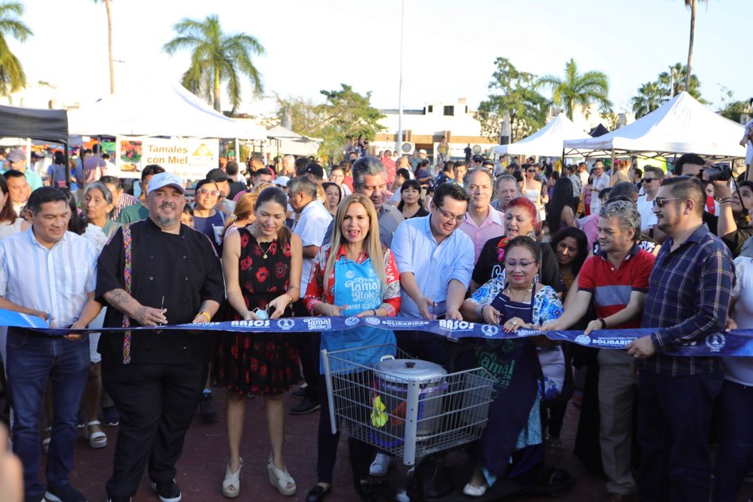 Lili Campos inauguró 8va Feria del Tamal y del Atole