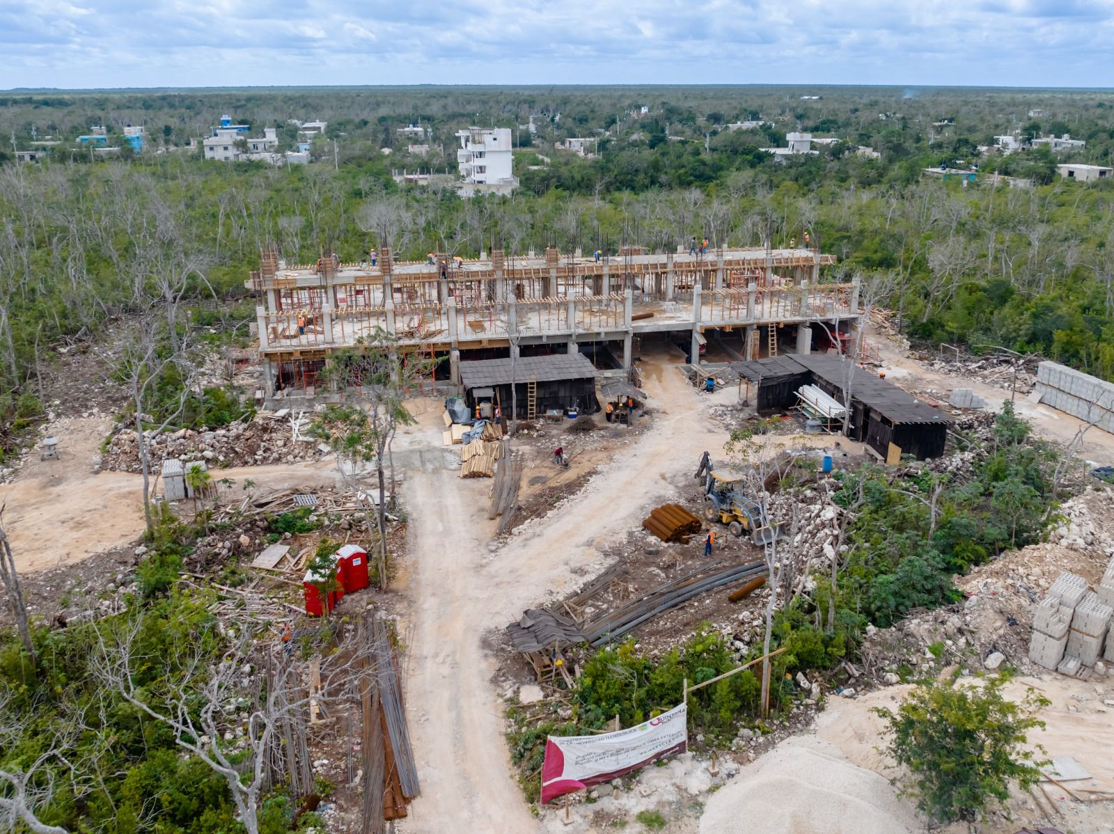 Avanza construcción de la Universidad Tecnológica de Tulum