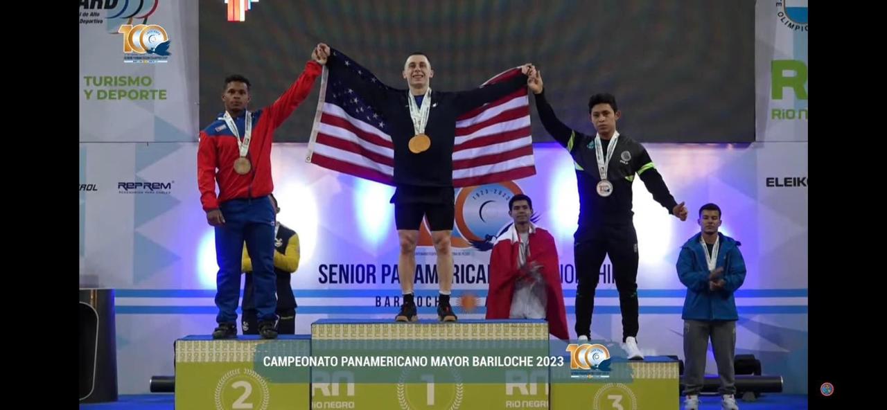Pesista quintanarroense conquista medalla de bronce en Argentina