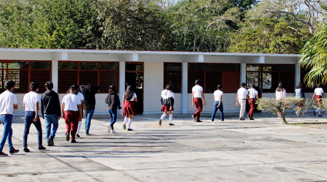 De vacaciones, más de 5 mil alumnos de Puerto Morelos por ‘Semana Santa’