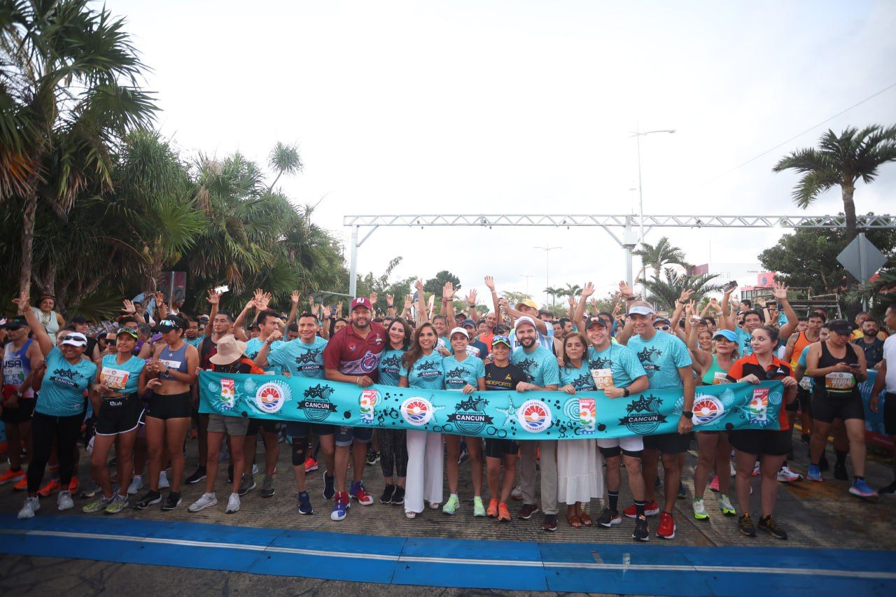 Festejan fundación de Cancún con Medio Maratón