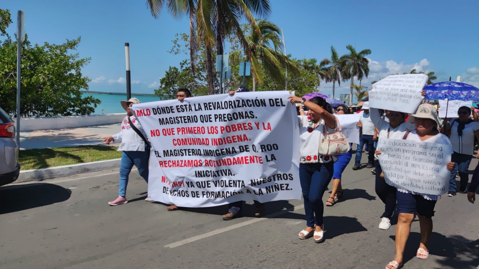 Protestan maestros de educación indígena en Chetumal