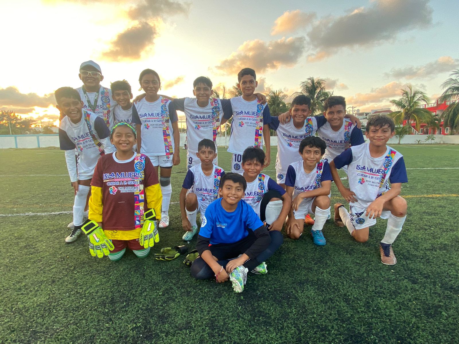 Histórica hazaña de la selección municipal de futbol de Isla Mujeres en la categoría infantil mayor