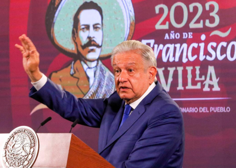 AMLO asegura que selección de candidato de oposición ‘es una simulación’