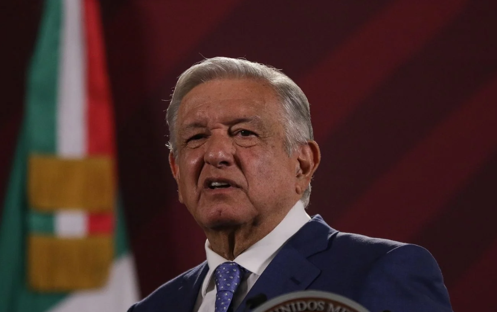 López Obrador sobre Xóchitl Gálvez: “Nos quieren vender otra farsa”