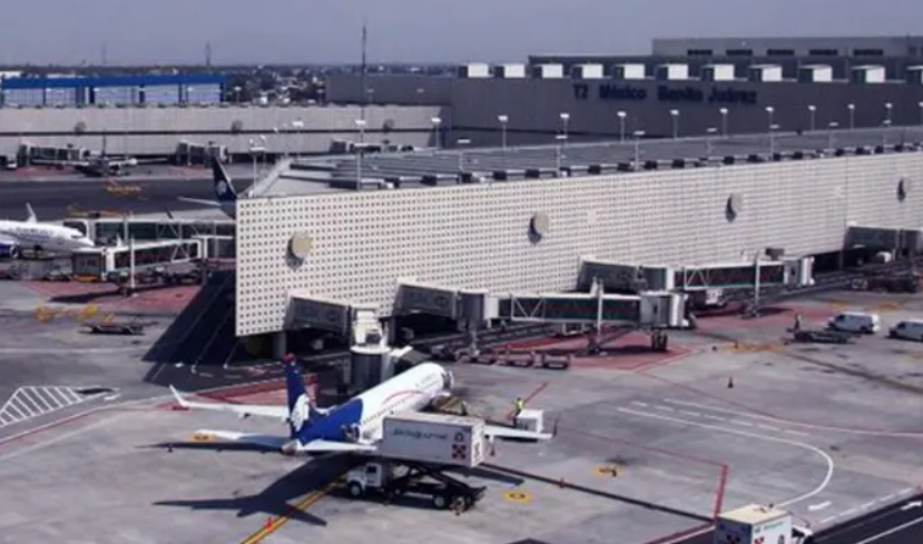 Avión privado es robado del Aeropuerto Internacional de la Ciudad de México