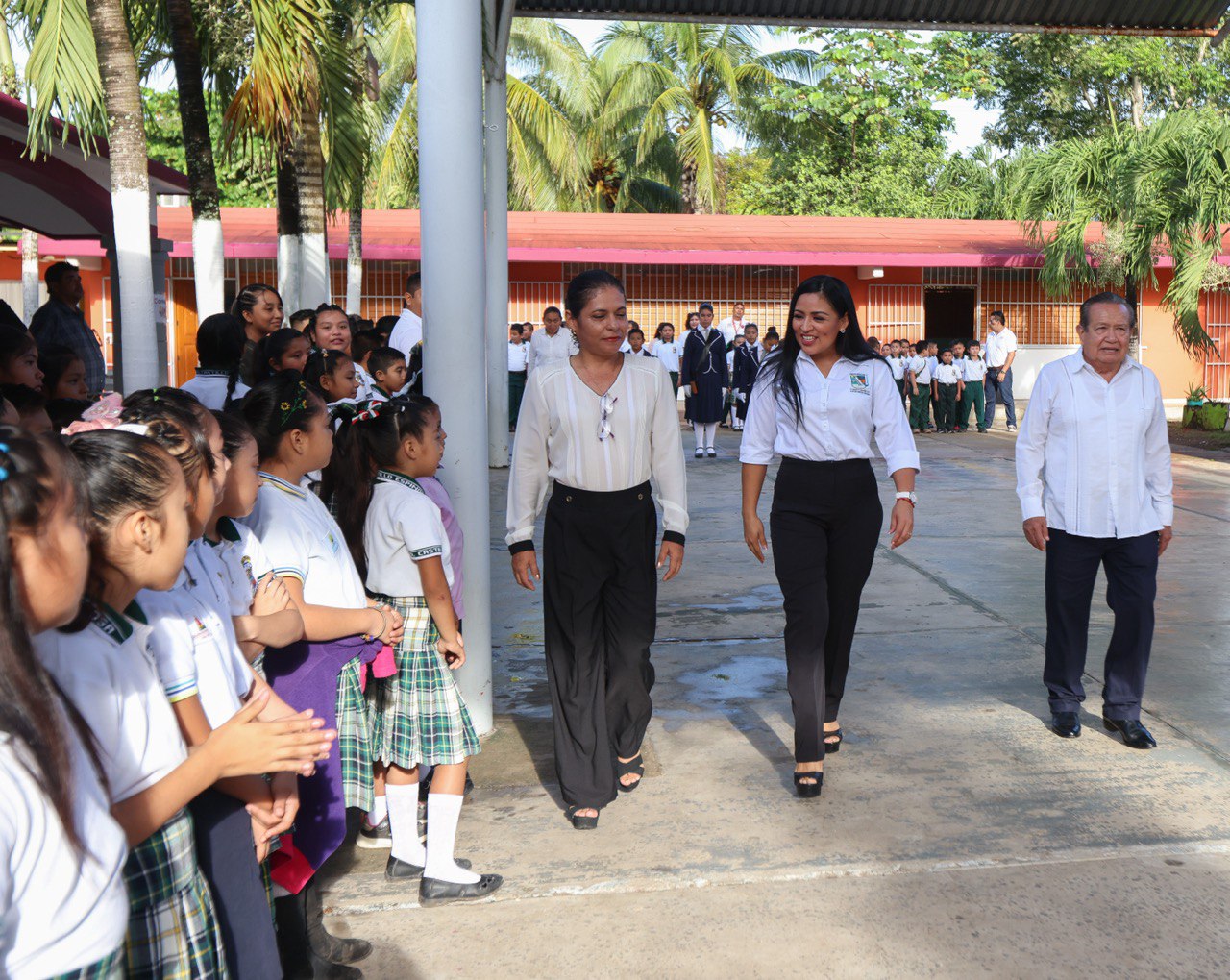 Inaugura Blanca Merari ciclo escolar 2023-2024, primero con el modelo de la nueva escuela mexicana