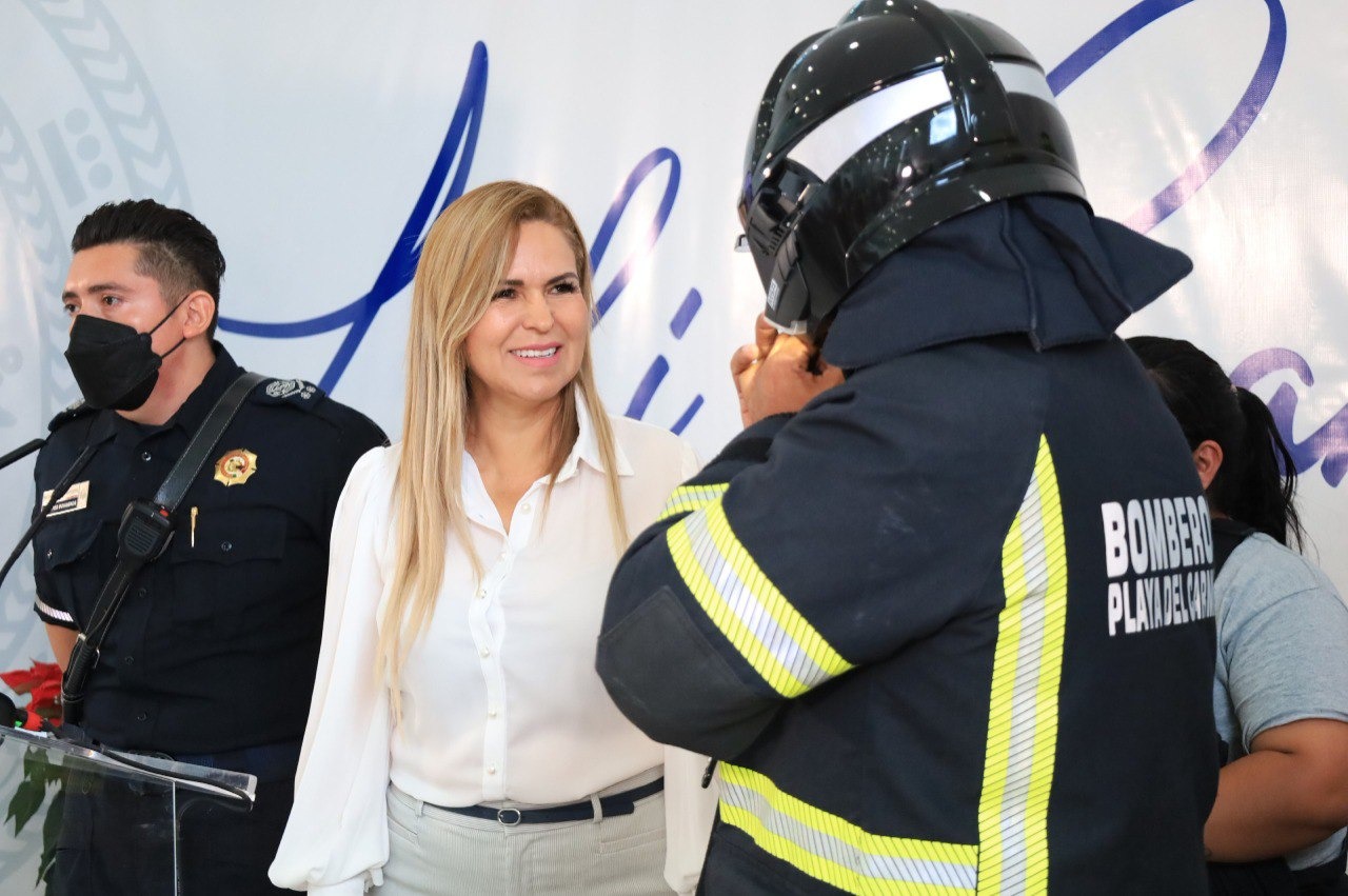 En Solidaridad se reconoce a las y los bomberos