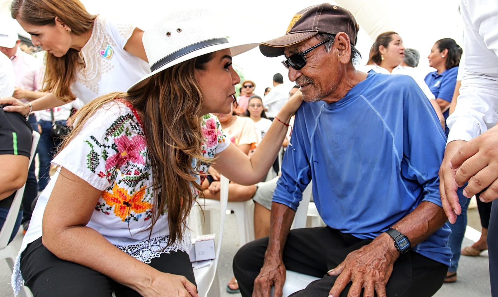 Lleva Mara Lezama servicios de salud a todos los rincones de Quintana Roo