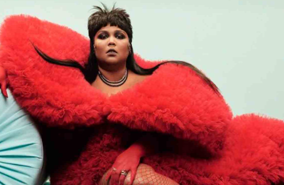 Más de 200 mil seguidores rechazan a Lizzo tras denuncia de acoso sexual