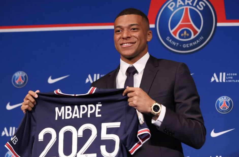 Tienda oficial de PSG retira las camisetas de Mbappé